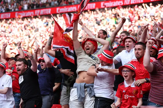 United fans celebrate their equalizer