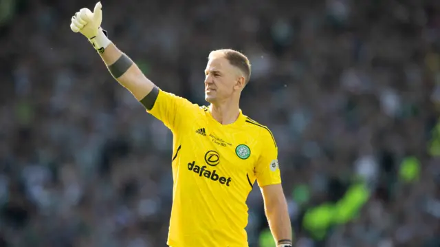 Joe Hart gives a big thumbs up to the Celtic fans