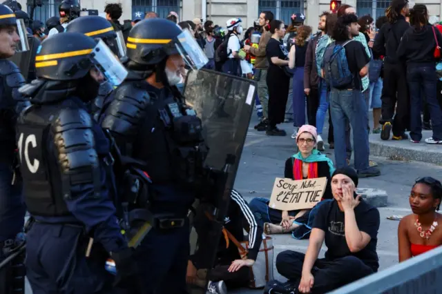 People protest at the Place de la Concorde square in Paris