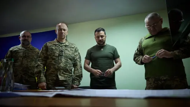 Zelensky meeting with Ukrainian generals