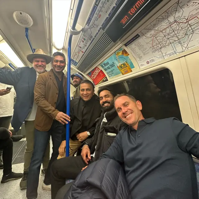 Matthew Hayden, Kumar Sangakkara, Sunil Gavaskar, Dinesh Karthik and Justin Langer pose for photo on London Underground