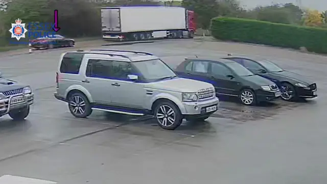 CTV footage from Orsett Golf Club of a lorry leaving Collingwood Farm