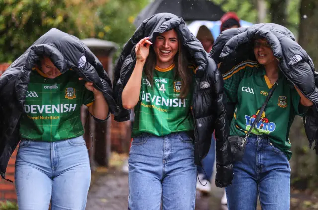 Meath fans arrive for the game