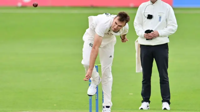 Toby Pettman bowling