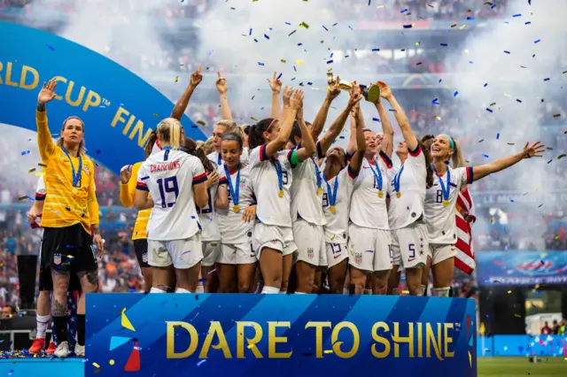 Usa lift the 2019 Women's World Cup