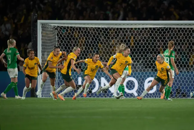 Australia celebrate Steph Catley's goal