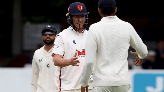 Essex celebrate beating Kent