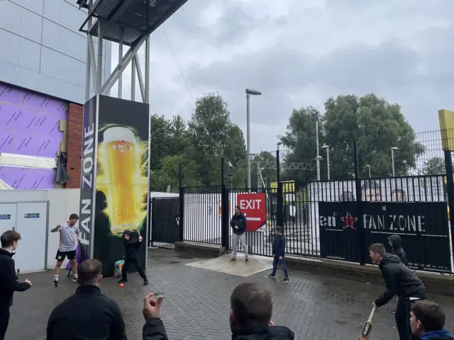 Cricket