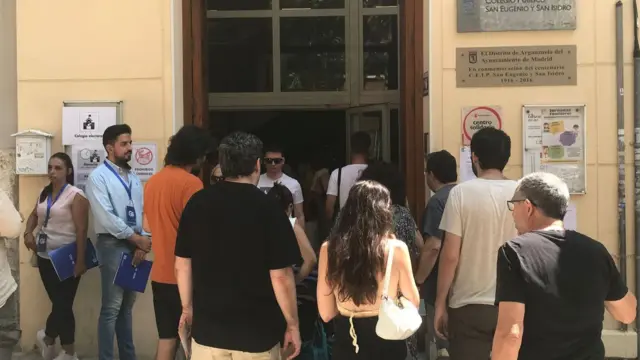 Polling station in Lavapies neighbourhood