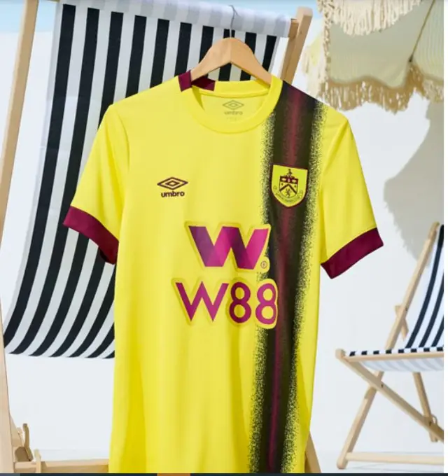 Burnley away kit