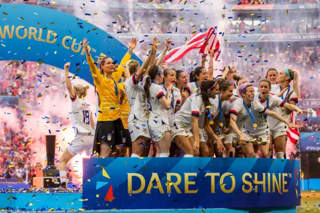 United States celebrate winning the 2019 World Cup