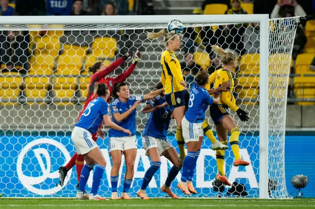 Sweden 1-0 Italy