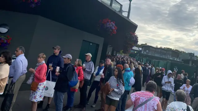 Wimbledon queues