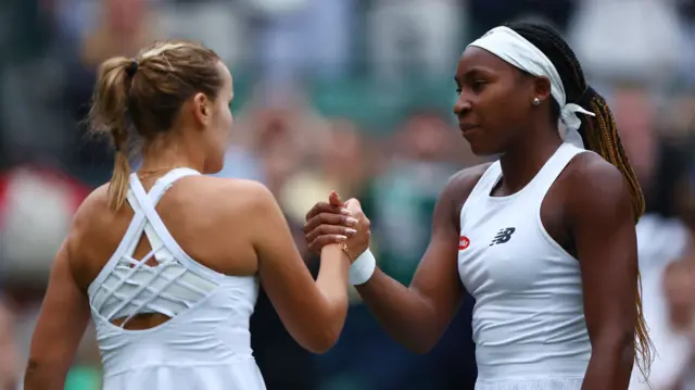 Sofia Kenin shakes hands with Coco Gauff