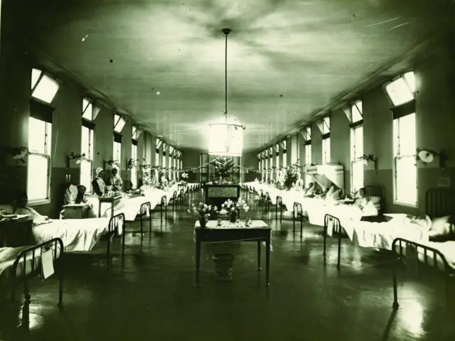 King's twining ward in 1930