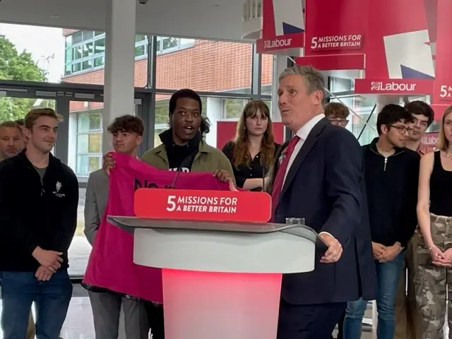 Protest during Starmer's speech