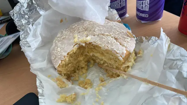 Lemon cake in the TMS box