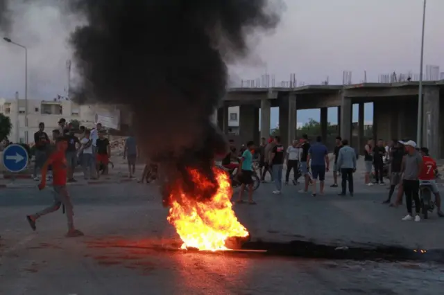Burning tyre