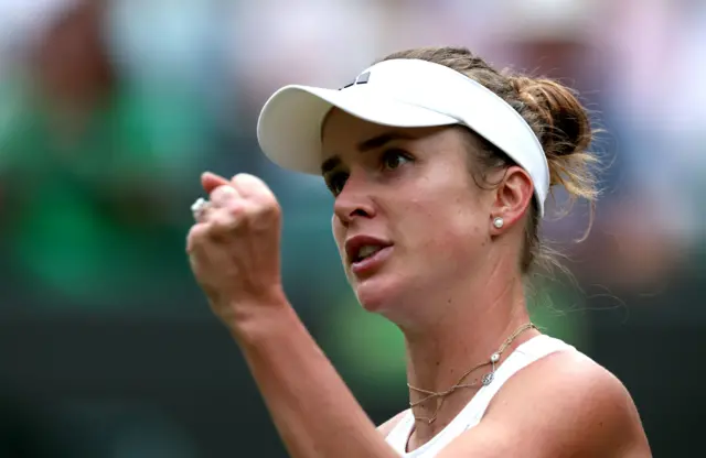 Elina Svitolina pumps her fist in celebration