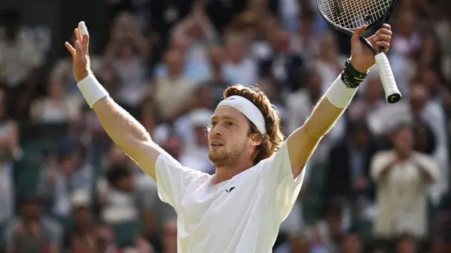 Andrey Rublev celebrates