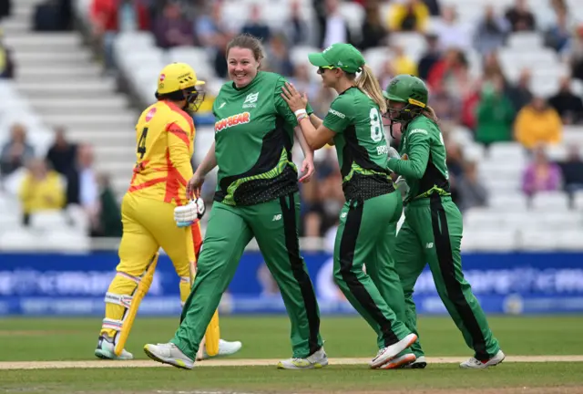 Southern Brave celebrate a wicket