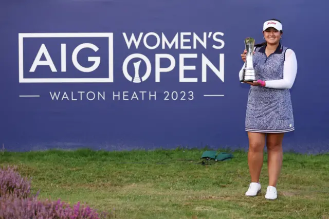 Lilia Vu with the Women's Open trophy