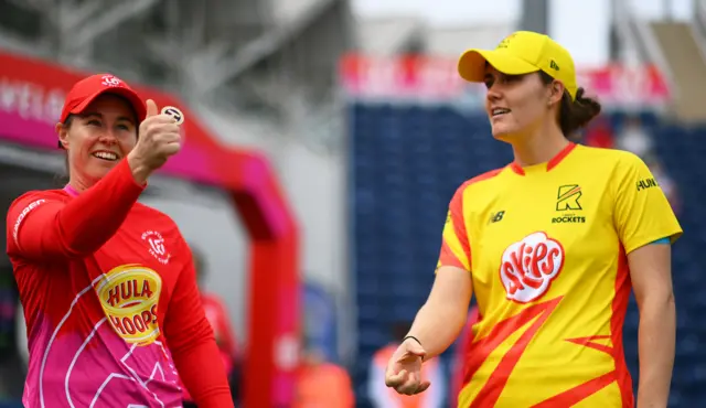 Tammy Beaumont and Nat Sciver-Brunt