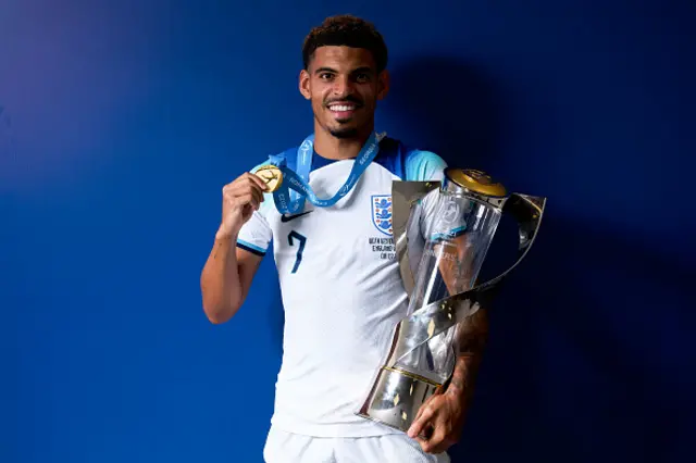 Morgan Gibbs-White with the Uefa Euro Under 21 Trophy