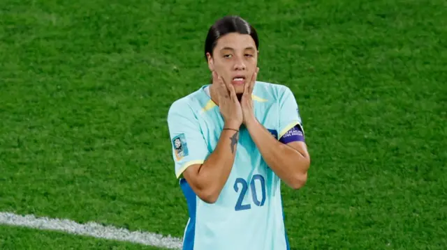 Sam Kerr reacts