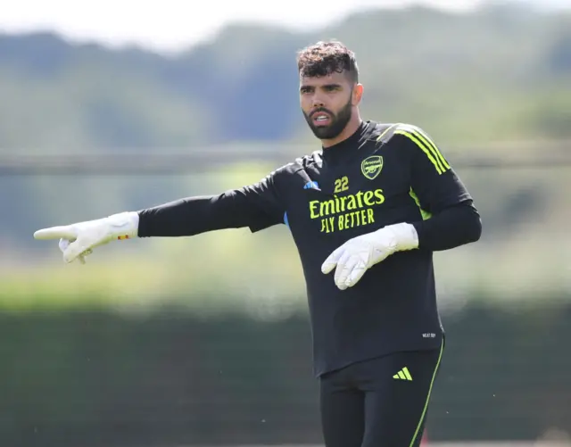 David Raya points to where he wants the ball to go during Arsenal training.