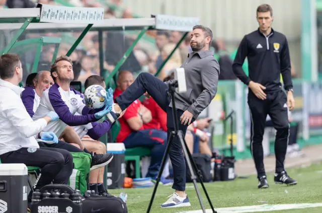 Hibernian manager Lee Johnson