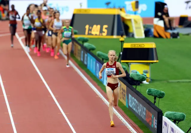 Agata Caune leads Heat 1 of the 5000m event at the 2023 World Championships in Budapest, Hungary.