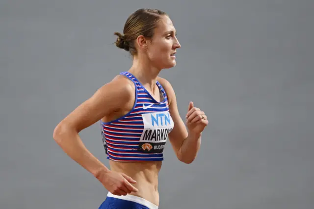 Amy-Eloise Markovc runs in the 5000m heats