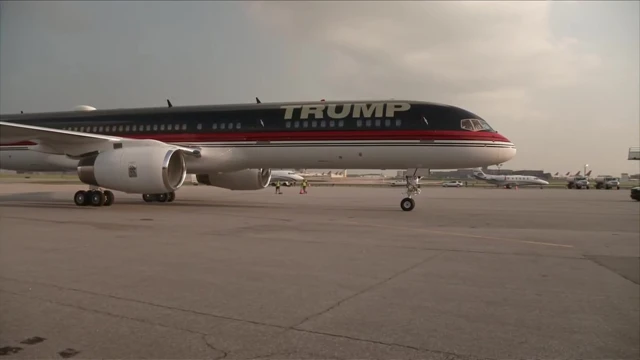 Donald Trump's plane lands in Atlanta.