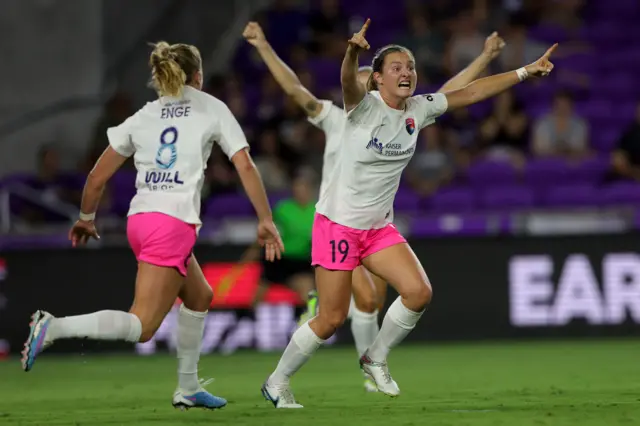 San Diego Wave FC players celebrating