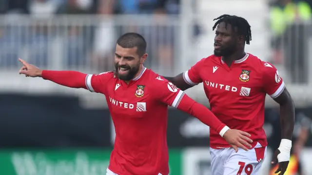 Elliot Lee celebrates for Wrexham