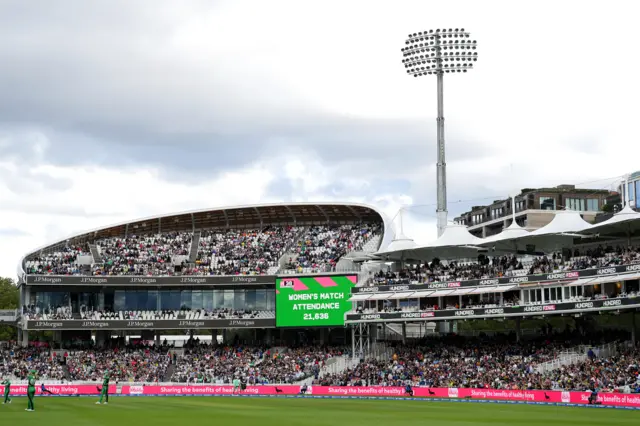 General view of the Lord's crowd during the women's Hundred final