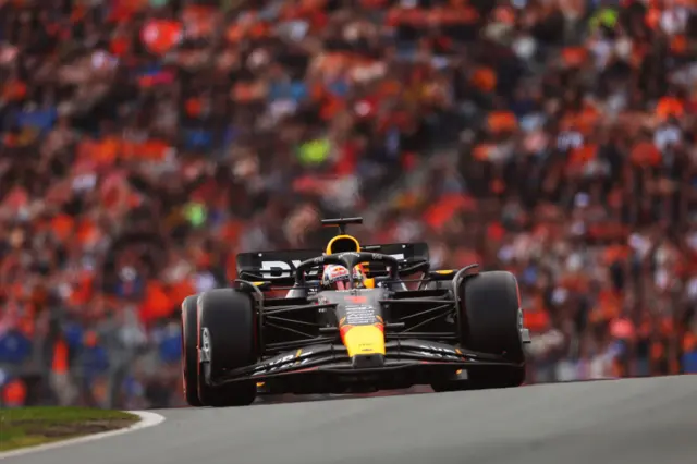 Max Verstappen wins the Dutch GP.