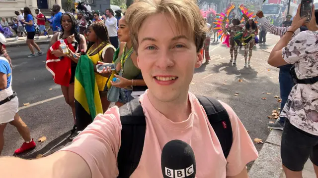 Jamie takes a selfie at the carnival