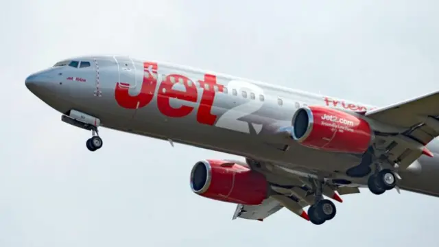 File phot- 20 April 2023 - Jet2 Boeing 737