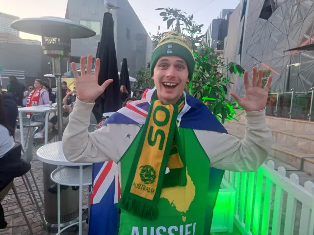 Australia fan Oliver