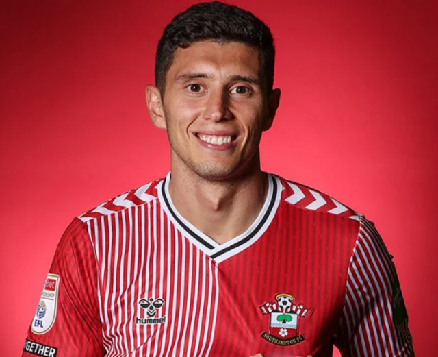 Ross Stewart smiles in a Southampton shirt