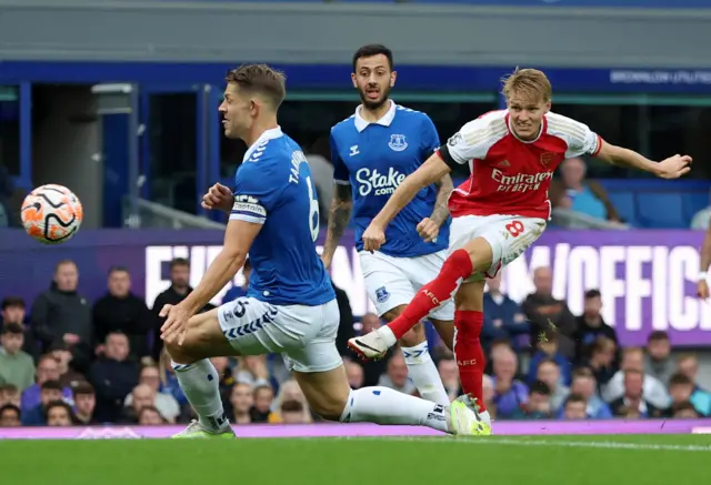 Odegaard shoots