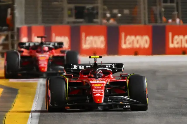 Carlos Sainz leading the Singapore GP.