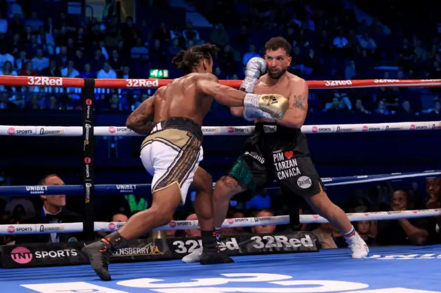 Anthony Yarde punches Jorge Silva