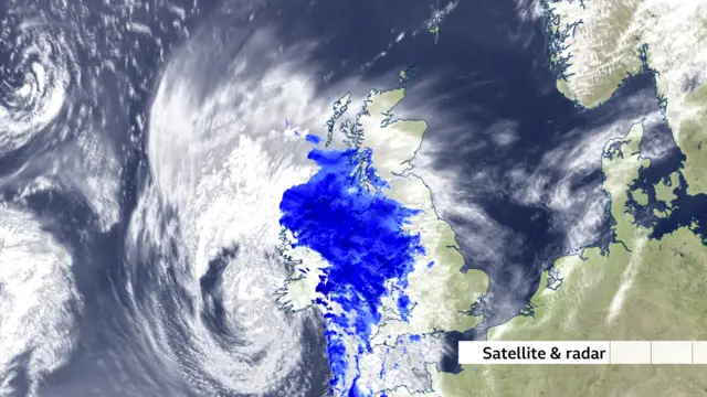 The latest radar images shown the storm reaching Northern Ireland