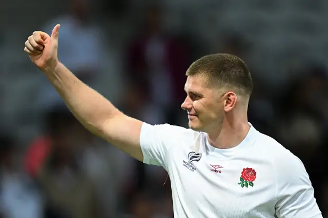 Owen Farrell thumbs up to the crowd after Chile win