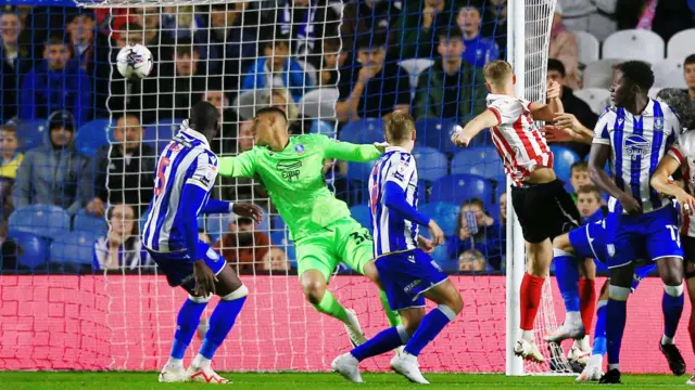 Dan Ballard heads Sunderland into the lead