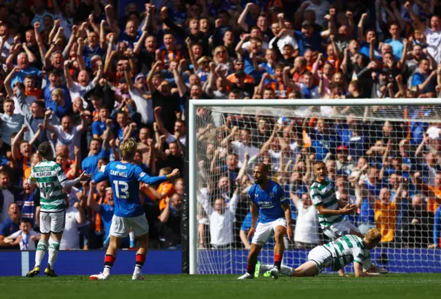 Roofe celebrates