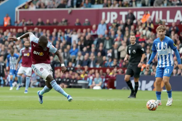 Moussa Diaby of Aston Villa takes a shot